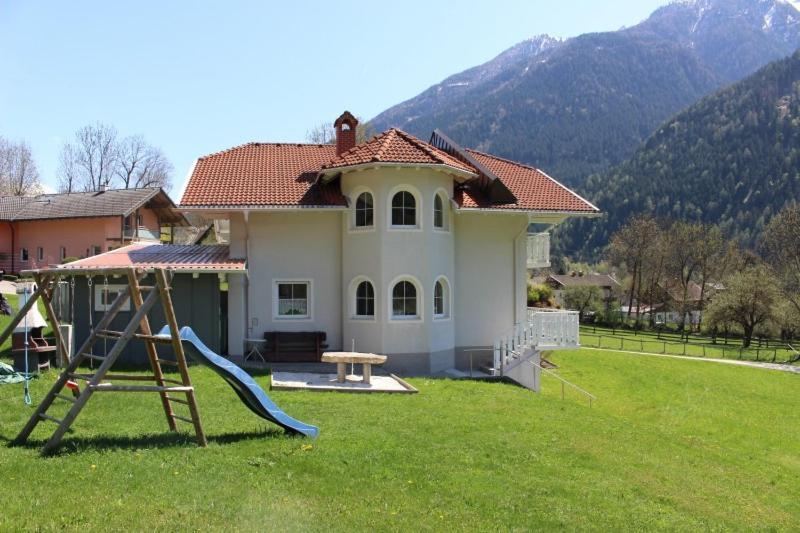 Landhaus Buerse Flattach Exteriör bild
