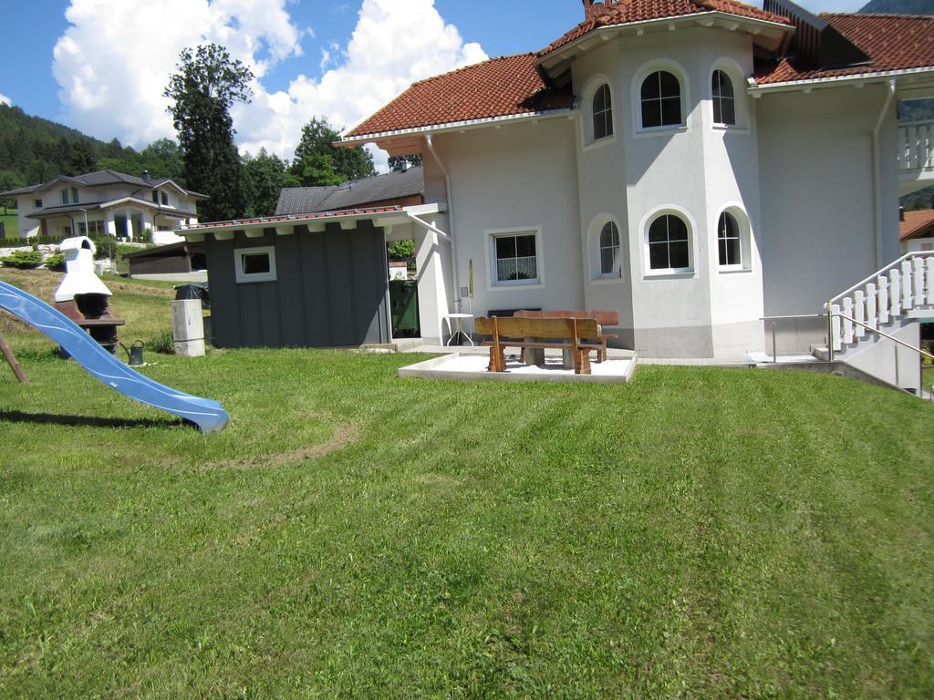 Landhaus Buerse Flattach Exteriör bild
